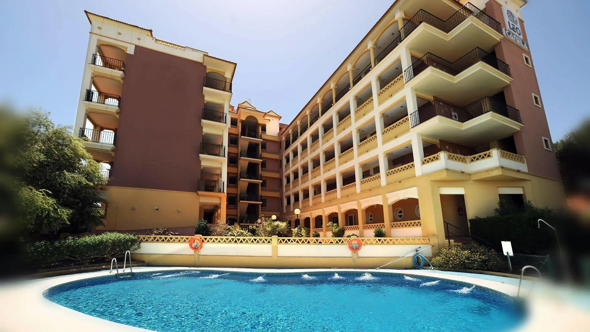 Apartamentos Leo Canela Isla Canela