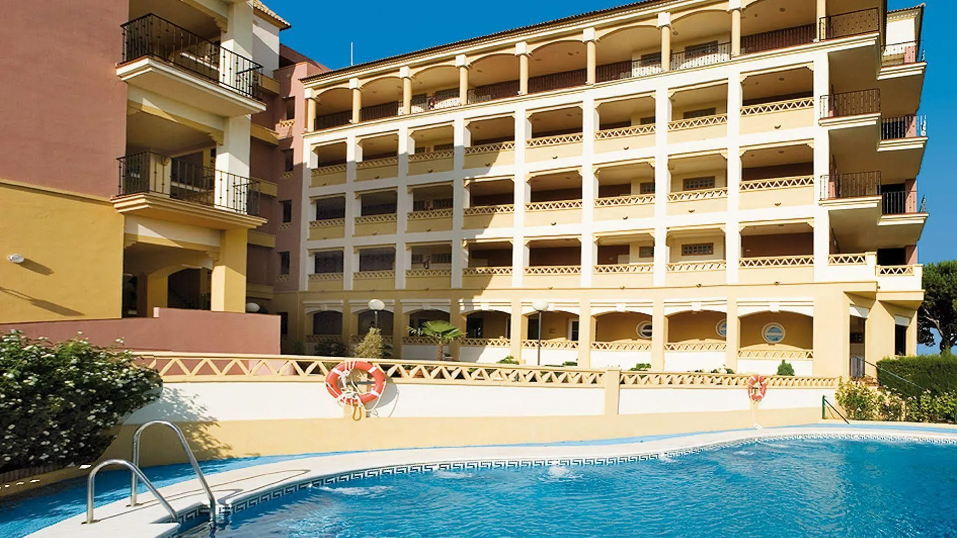 Otel Apartamentos Leo Canela Isla Canela